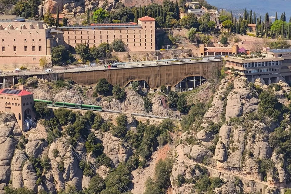 Montserrat Small Group Tour With Train and Cable Car - Itinerary Highlights