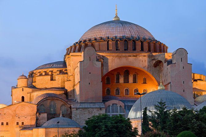 Morning Istanbul: Half-Day Tour With Blue Mosque, Hagia Sophia, Hippodrome and Grand Bazaar - Discovering the Hagia Sophia