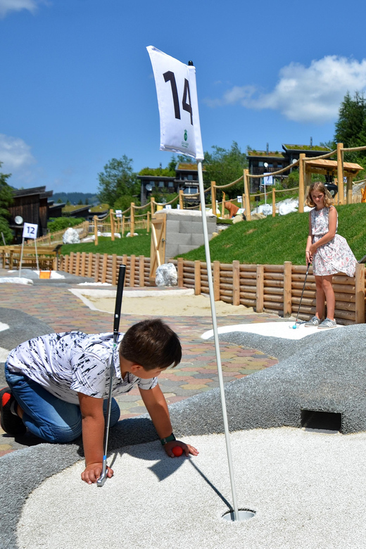 Mountain Adventure Minigolf - Seasonal Availability