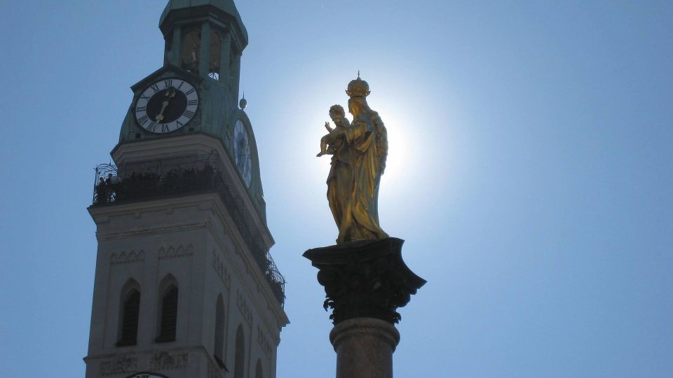 Munich: World Famous Spots in City Center Self-Guided Tour - Experience Highlights