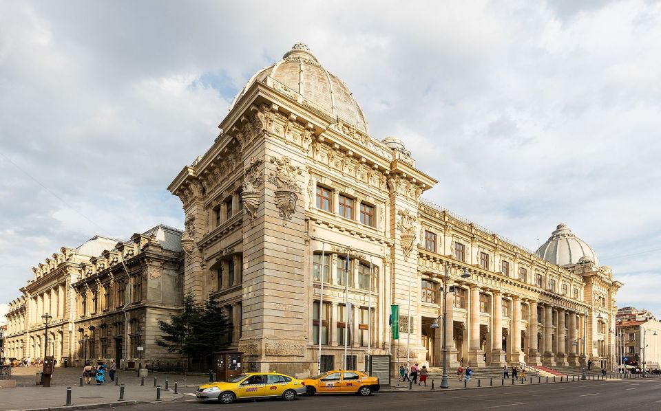 Museums and Galleries Walking Tour in Bucharest - Key Attractions