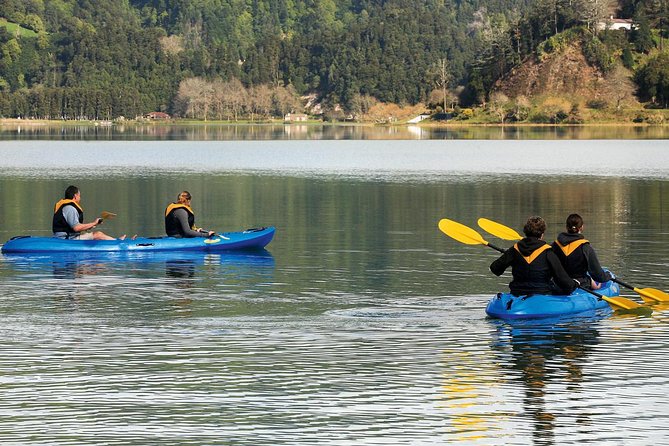 Mystic Furnas - Canoeing + Terra Nostra - Canoeing on Furnas Lake