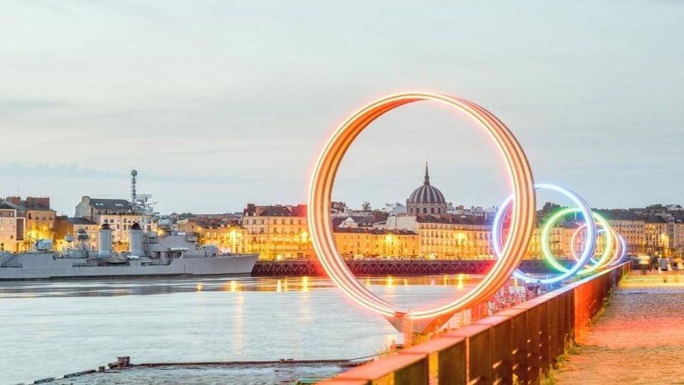 Nantes : Must-see Attractions Walking Tour - Admire the Magnificent Cathedral