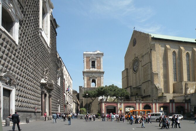 Naples - 4 Hours in the Streets of the City - Meeting and Pickup