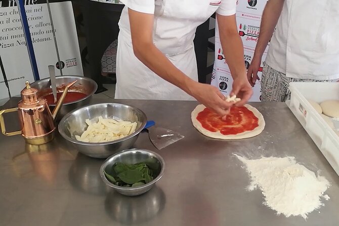 Naples Pizza Secrets Class With Tastings at a Historic Pizzeria - Neapolitan Pizza Margherita