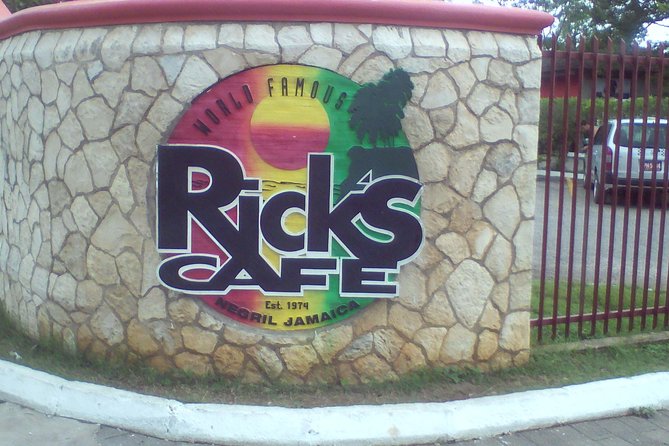 Negril Seven Miles Beach & Riks Café Sun Set for Less - Pickup Information