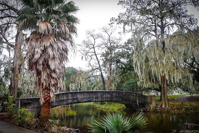 New Orleans City and Cemetery Tour - Historical Insights