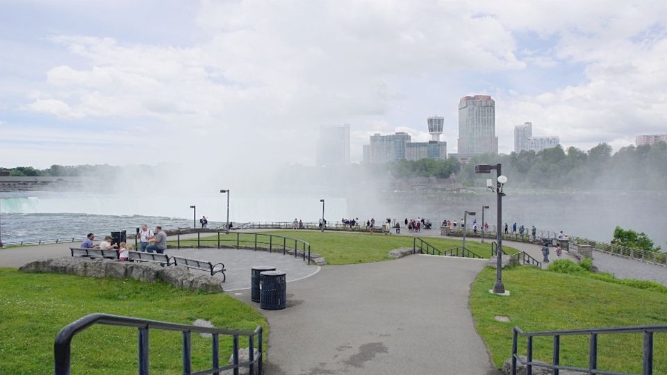 Niagara Falls, Usa: Walking Tour W/Cave and Maid of the Mist - Itinerary Highlights