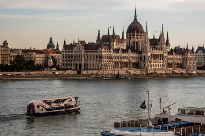 Nighttime Downtown Budapest Sightseeing Cruise - Booking Information and Pricing