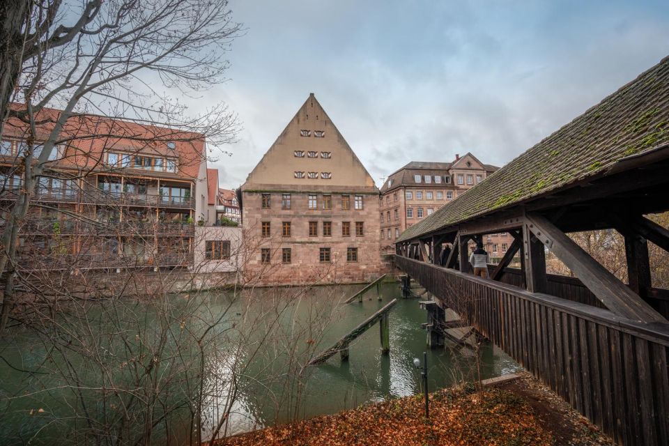 Nuremberg: Private History Tour With a Local Expert - Nurembergs Storied Imperial Castle