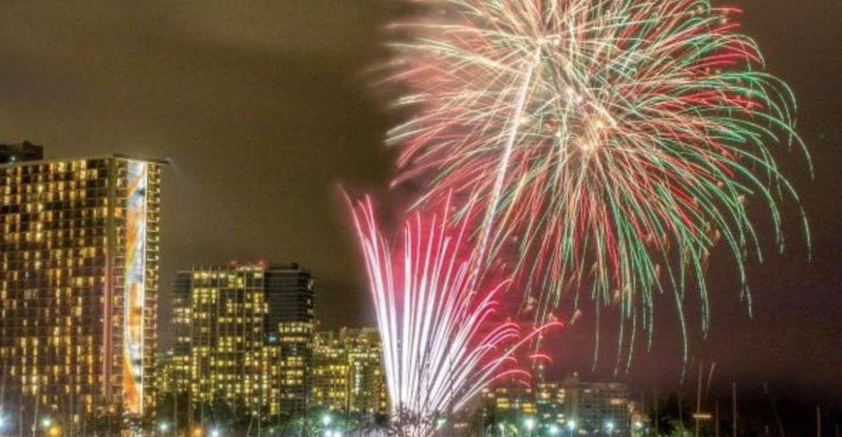 Oahu: Friday Night Fireworks Sailing in Small Groups - Booking Information