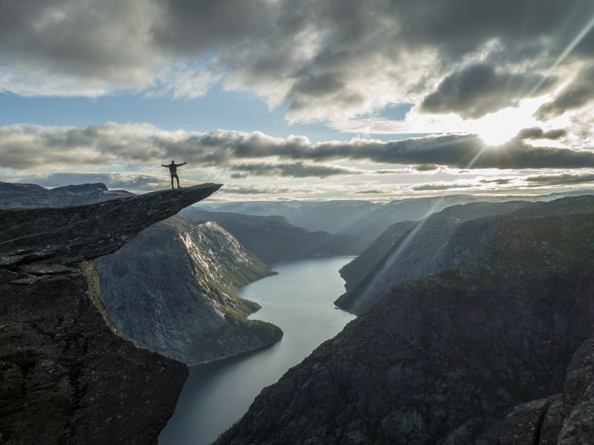 Odda: Trolltunga Via Ferrata, Sunset and Sunrise - Itinerary