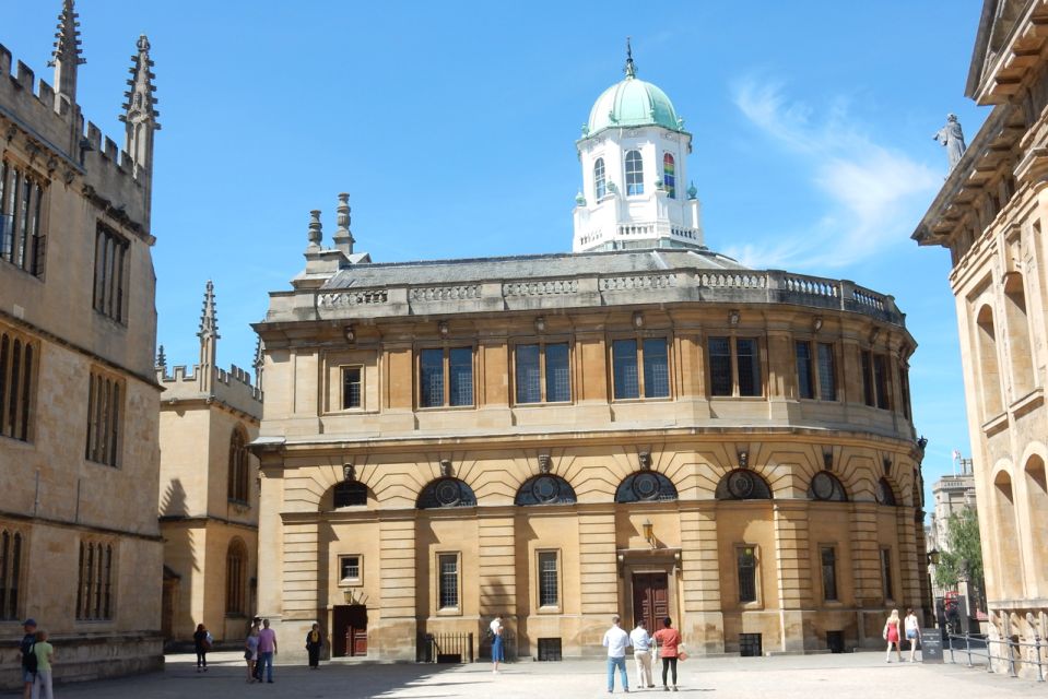 Oxford: Quirky Self-Guided Smartphone Heritage Walks - Whats Included