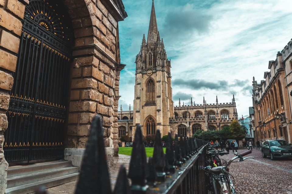 Oxford: Walking Tour and Carfax Tower Entry Ticket - Tour Highlights