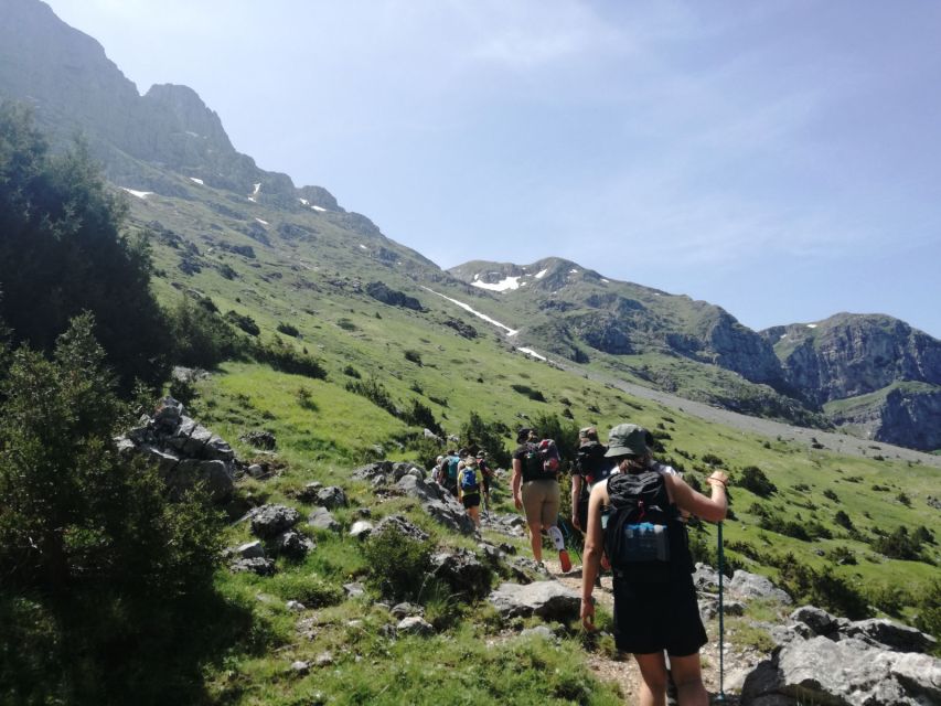 Papigko: 2-Day Drakolimni and Voidomatis Springs Hiking Tour - Breathtaking Alpine Scenery