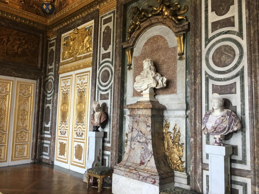 Paris and Versailles Palace: Full Day Private Guided Tour - Highlights of Paris