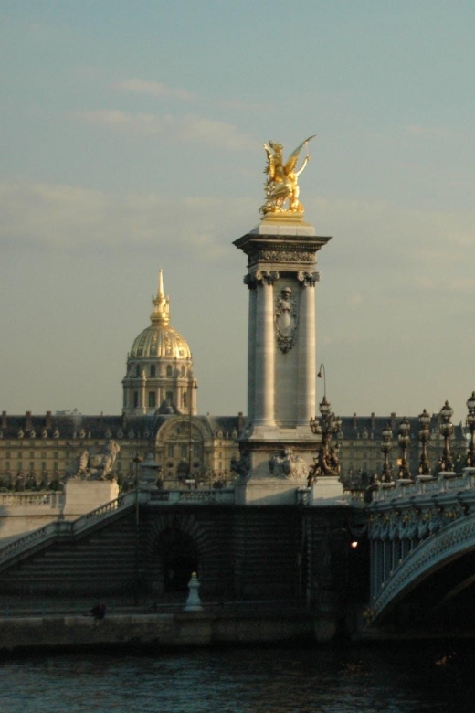 Paris : Audio Guided Tour of the Bridges of Paris - Highlights of the Tour