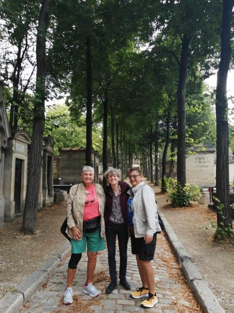 Paris: LGBTQ+ Tour of Père Lachaise Cemetery - Meeting Point and Duration