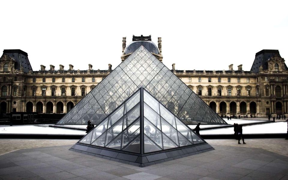 Paris: Louvre Museum Ticket With Optional Hosted - Highlights of the Tour