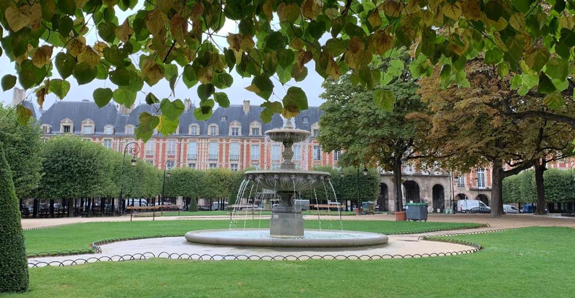 Paris: Love Stories Walk in the Marais - Napoleon and Josephines Love Problems