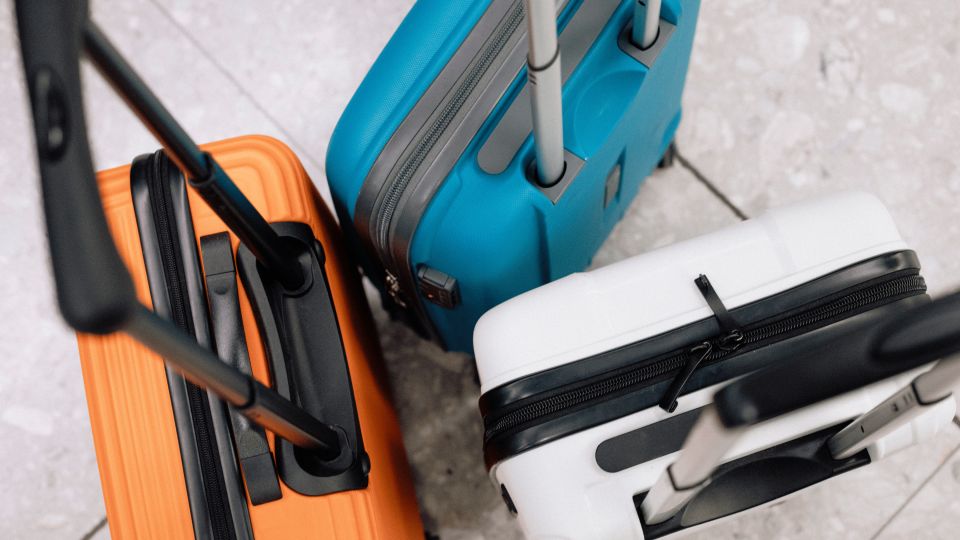 Paris: Luggage Storage in Louvre Museum - Convenient Pickup and Drop-off