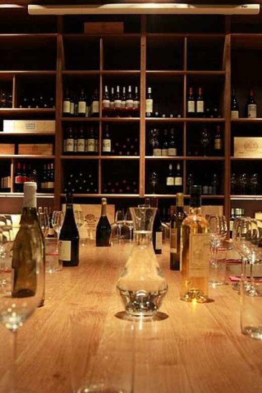 Paris: O Château's Wine Tasting Dinner - Historical Tasting Room