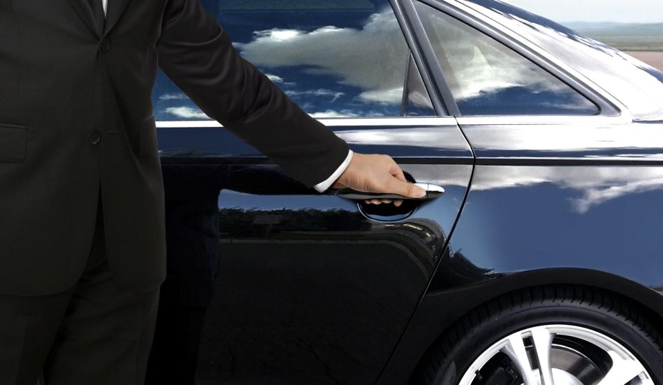 Paris Private Arrival Transfer: Railway Station to Hotel - Comfortable and Modern Vehicles