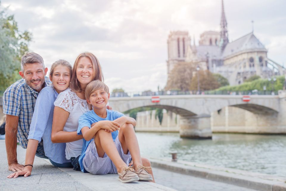 Paris: Private Museum and Highlights Tour for Families - Inclusions