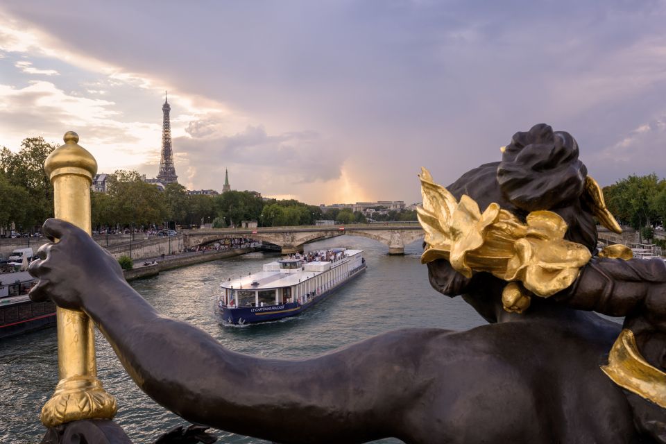 Paris: Seine River Cruise & Brunch With Panoramic View - Cruise Duration and Departure