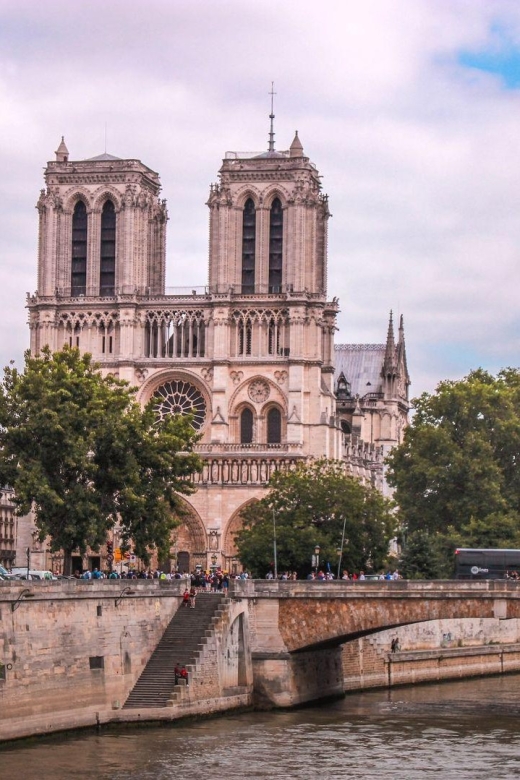 Paris: Self-Guided Audio Tour of the Greatest Landmarks (EN) - Key Attractions