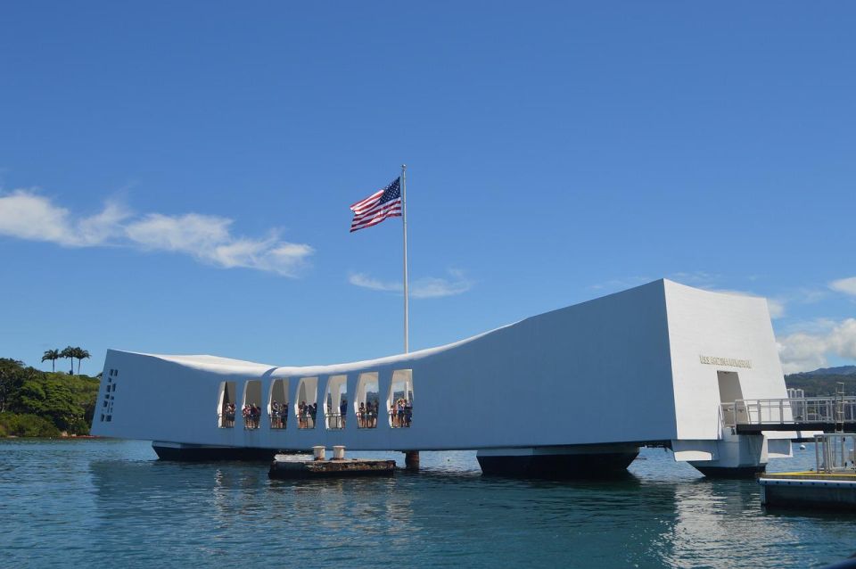 Pearl Harbor: USS Arizona Memorial & Battleship Missouri - Skip-the-Line Access and Transportation