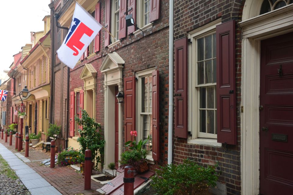 Philadelphia: Private Colonial Waterfront Walking Tour - Highlights