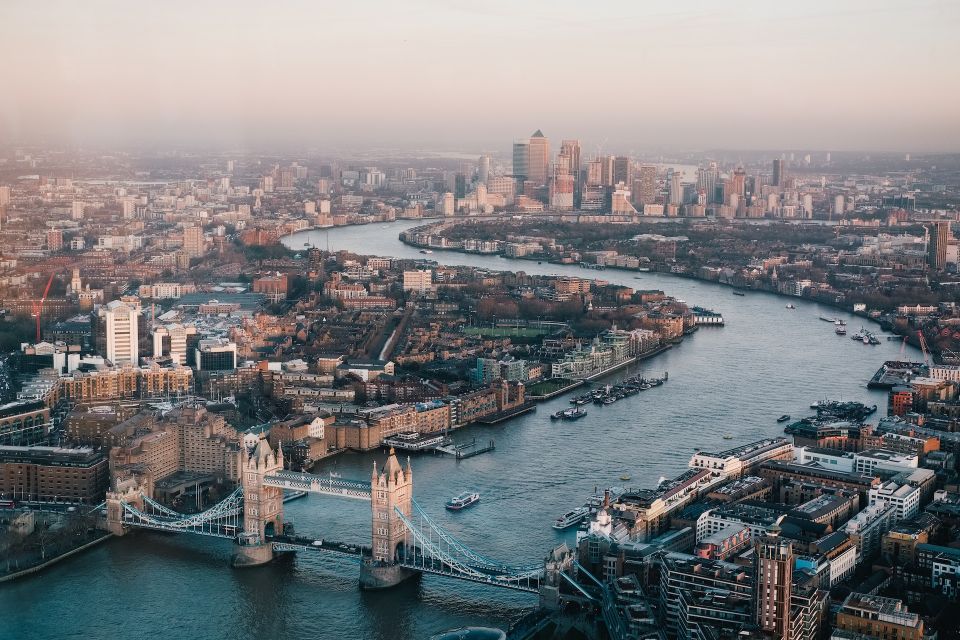 Photo Tour: London Famous City Landmarks - Guided Photography Tips