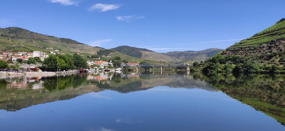 Pinhão: Douro River 1H Boat Trip With Port Wine - Booking Information