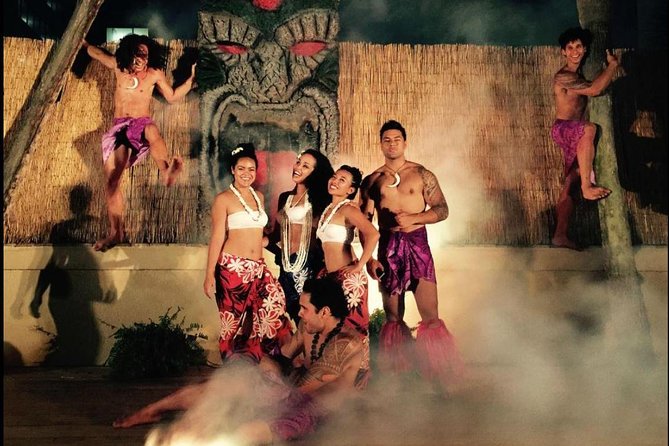 Polynesian Fire Luau and Dinner Show Ticket in Myrtle Beach - Dining Experience