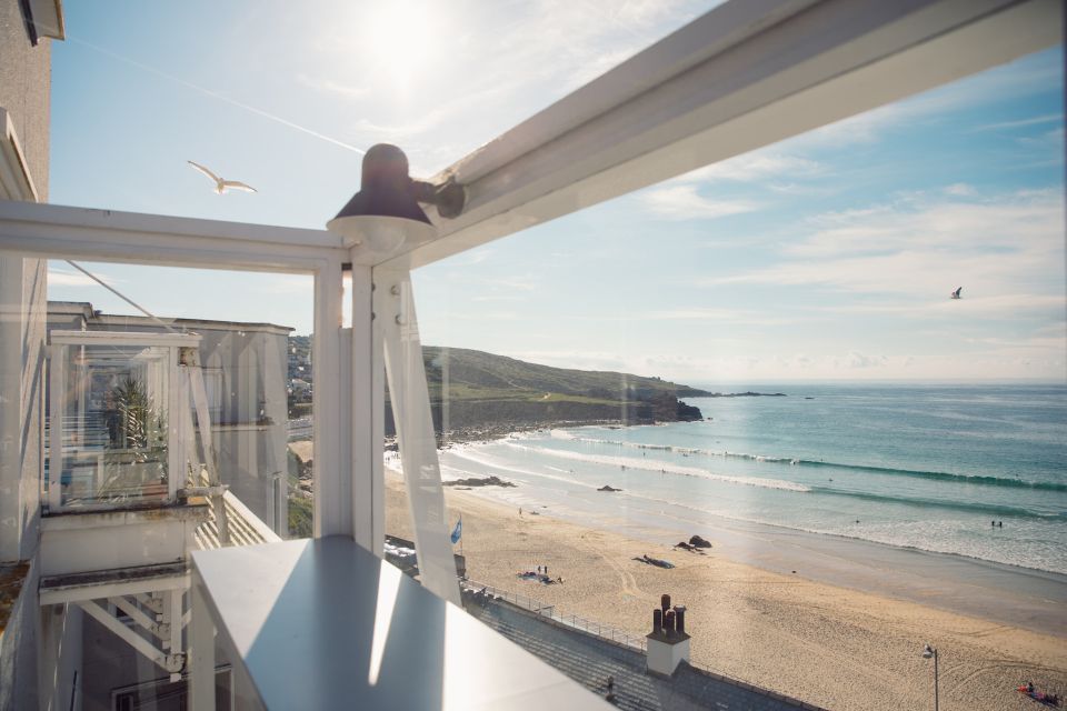 Porthmeor Beach: Tate St. Ives Gallery Entry Ticket - Highlights of the Museum