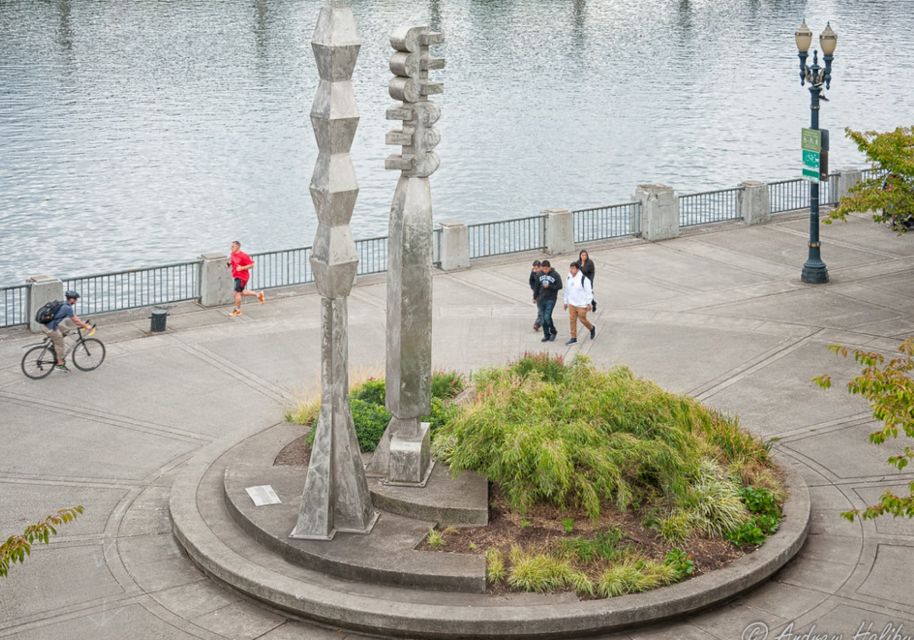 Portland: Waterfront Scavenger Hunt Self-Guided Tour - Explore the Waterfront Landmarks