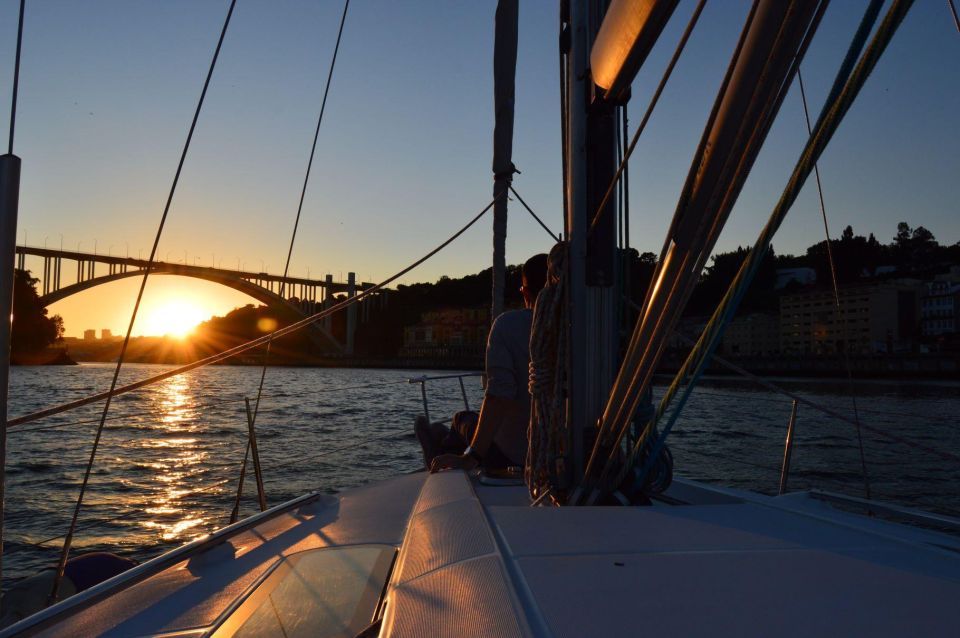 Porto: Sailing Boat Sightseeing Tour on the Douro River - Tour Duration