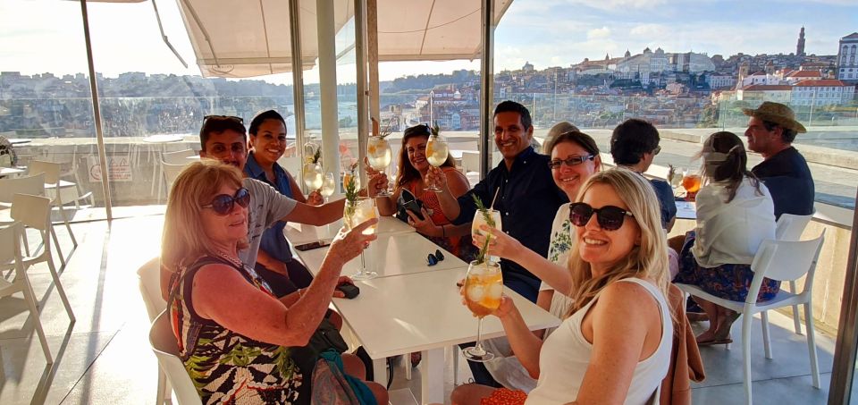 Porto: Sunset Walking Tour With Port Wine and Views - Tour Experience