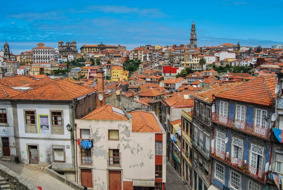 Porto's Marvelous Milestones: City Highlights Tour - Livraria Lellos Literary Legacy