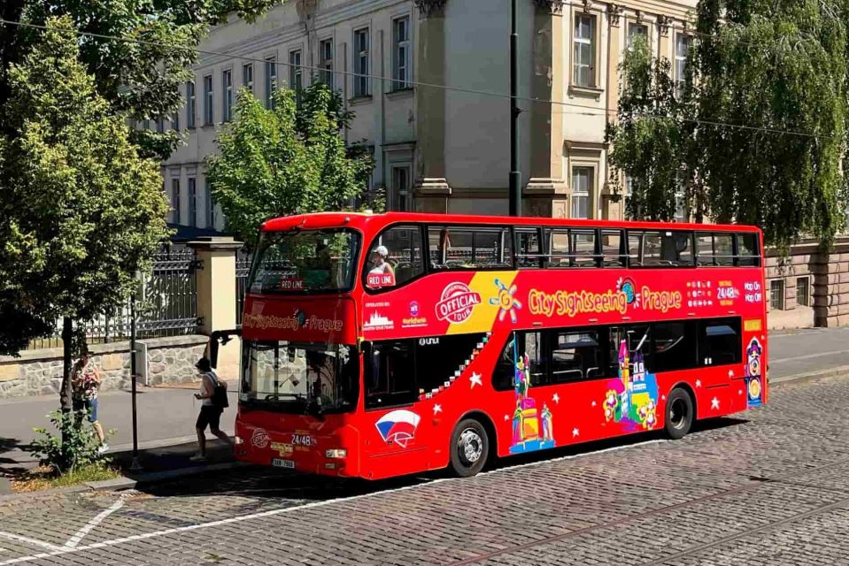 Prague: City Sightseeing HOHO Bus Tour & Optional Boat Tour - Tour Features