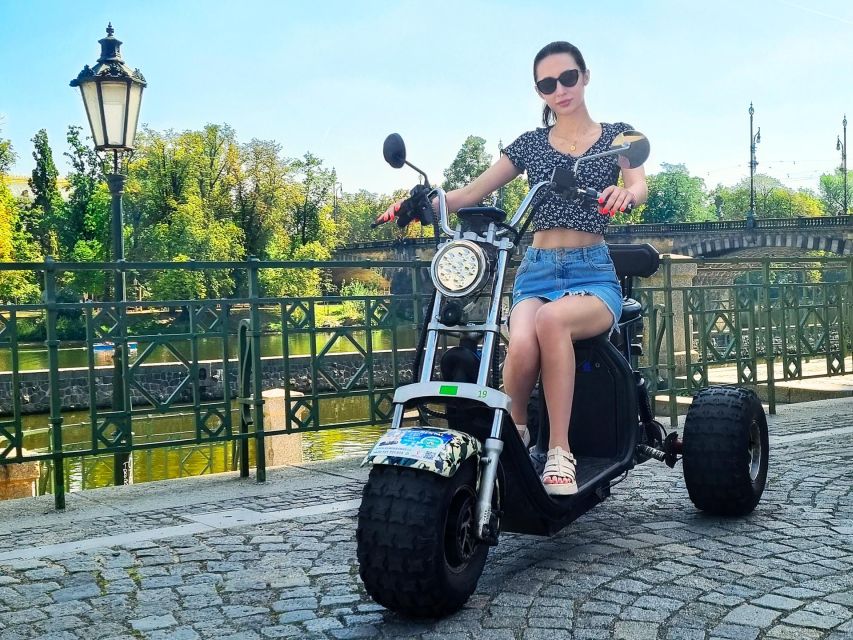 Prague: Panoramic Viewpoints Guided Electric Tricycle Tour - Safety and Requirements