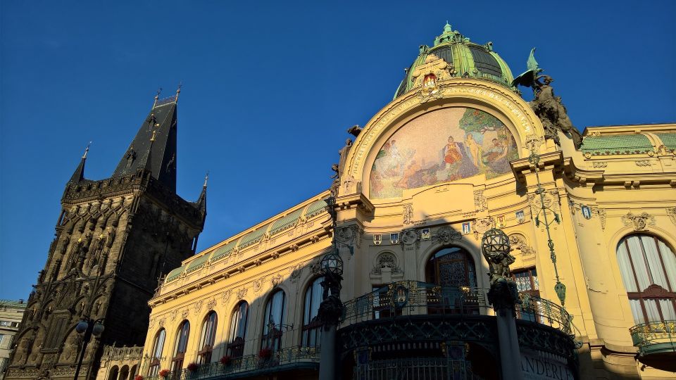 Prague: Vintage Car Ride and Walking Tour - Vintage Car Ride