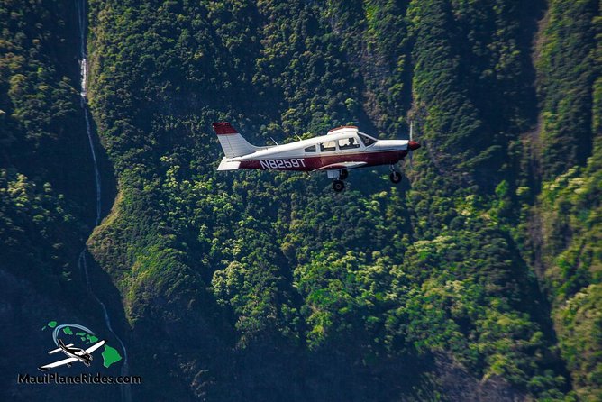 Private Air Tour 5 Islands of Maui for up to 3 People See It All - Included in the Tour