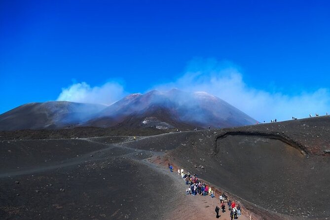 Private and Guided Tour on Etna With Wine Tasting Included - Meeting and Pickup Details