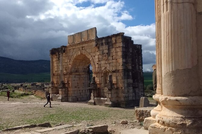 Private Day Tour to Meknes, Volubilis and Moulay Idriss From Fez - Exclusions