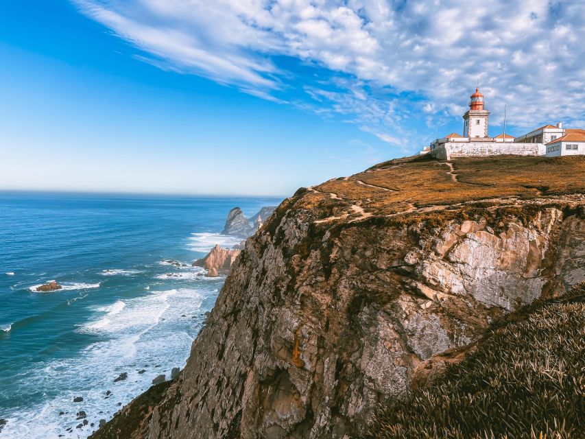 Private Full Day Tour: Sintra, Queluz, Cabo Da Roca, Cascais - Exploring Sintra