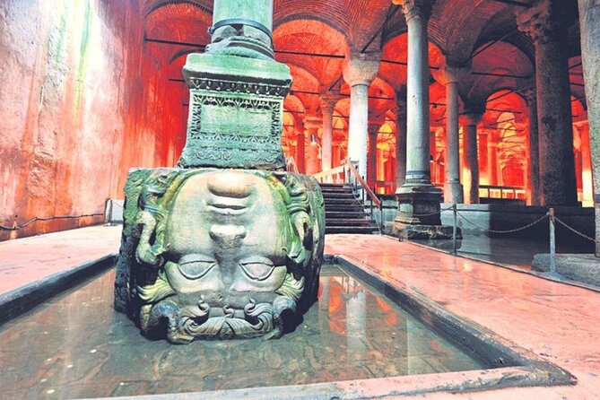 Private Guided Basilica Cistern and Topkapi Palace With Skip Line - Meeting and Pickup