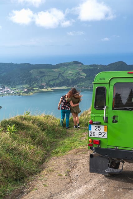 Private Half Day 4X4 Tour to Sete Cidades 1-4 People - Highlights