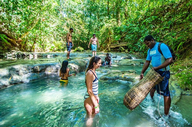 Private Mayfield Falls Waterfalls Tour [ Transportation ] - Pickup and Start Time